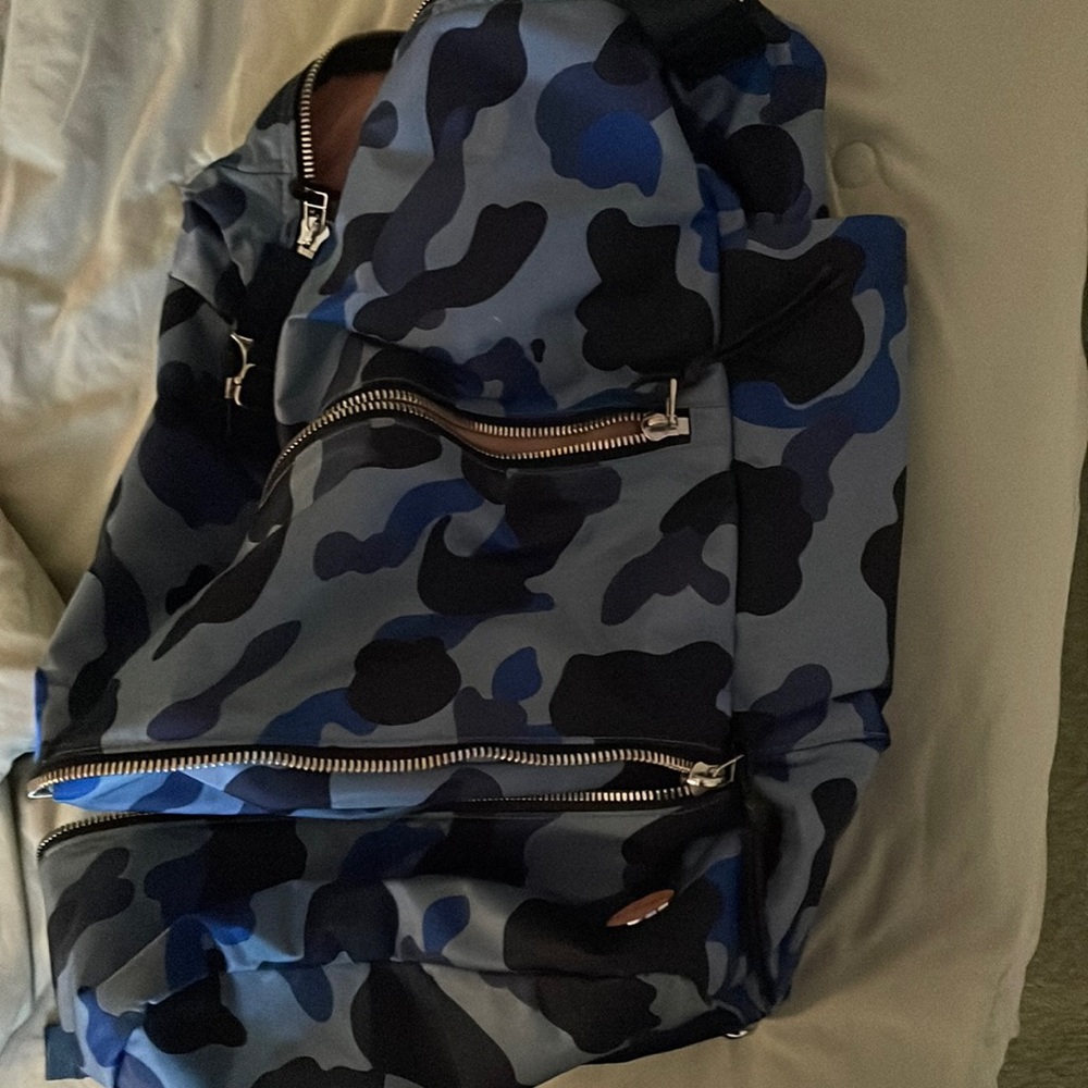 ShortyLove Boxer Large Backpack-Blue Camo-gently used